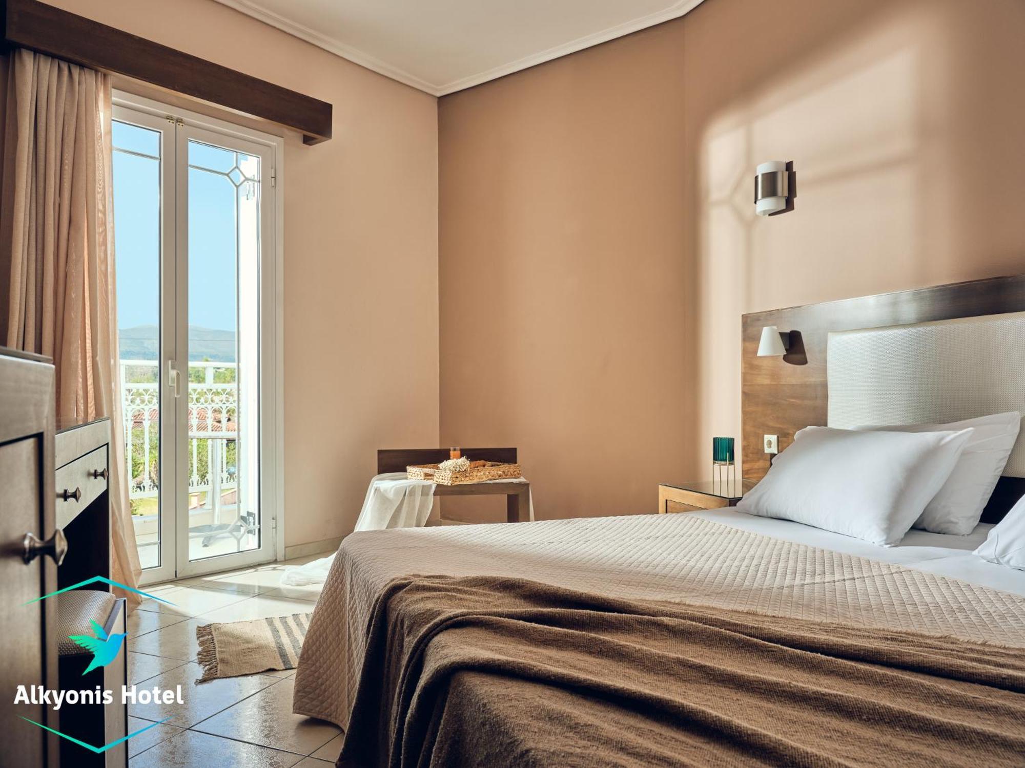 Alkyonis Hotel Лаганас Экстерьер фото
