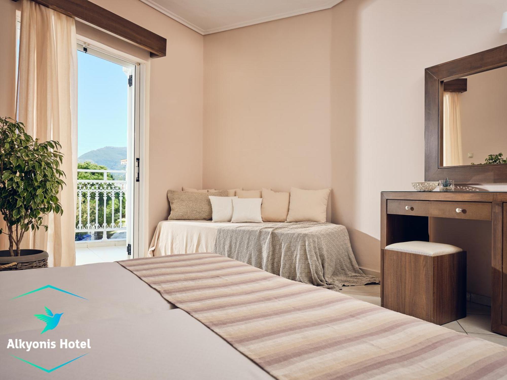 Alkyonis Hotel Лаганас Экстерьер фото